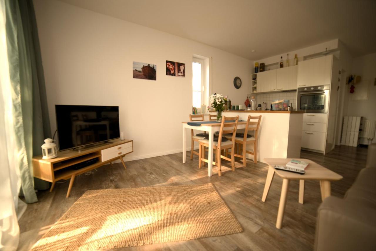 Schoene Ferienwohnung Breege Exterior foto