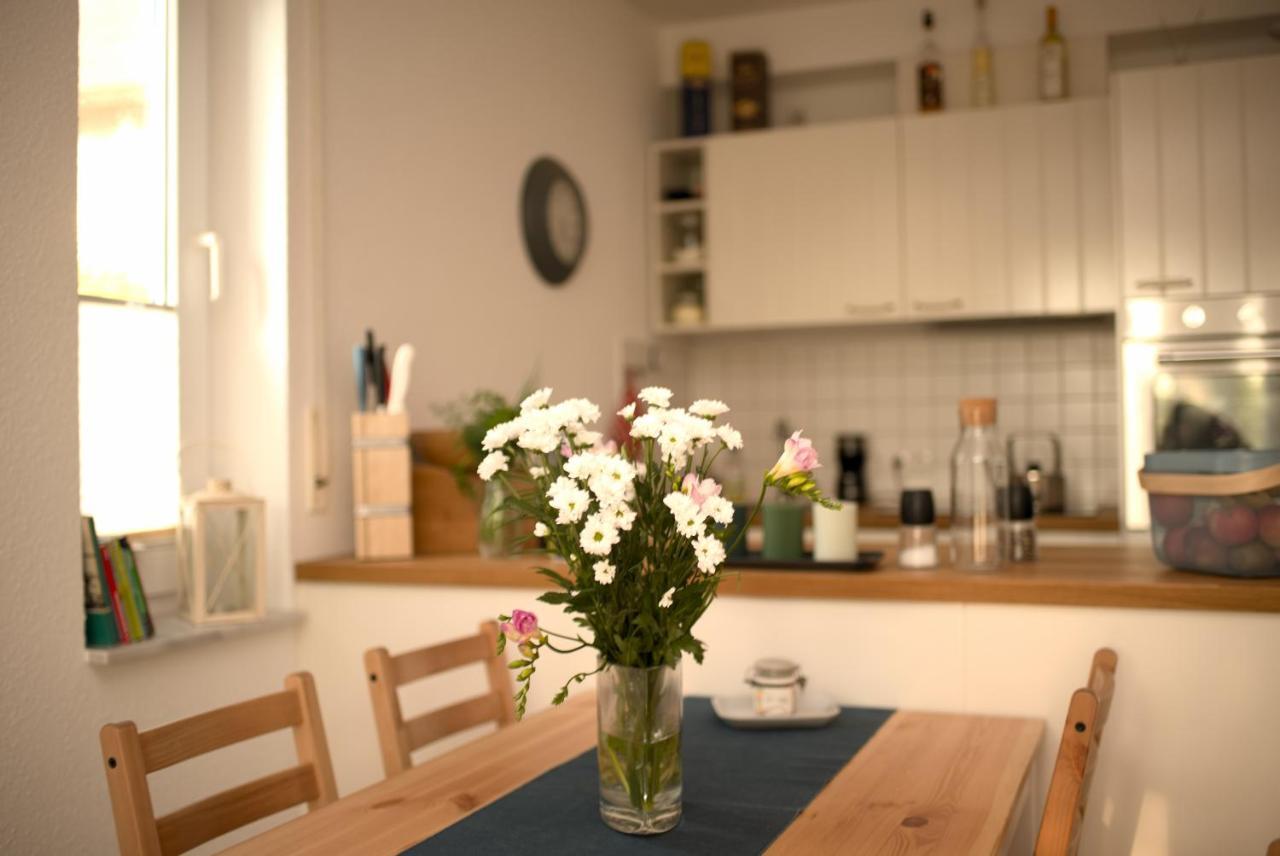 Schoene Ferienwohnung Breege Exterior foto
